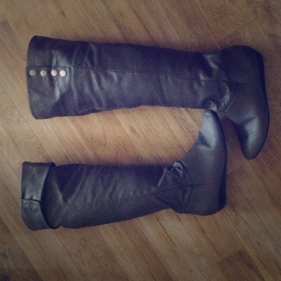 Wide-Calf Over-the-knee riding boots