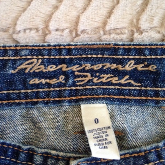 Abercrombie & Fitch skirt - Picture 2 of 4