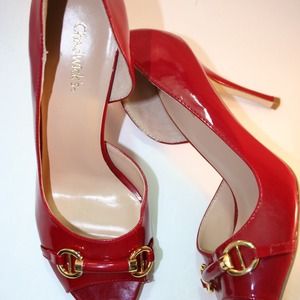 Chadwick red high-heeled shoes