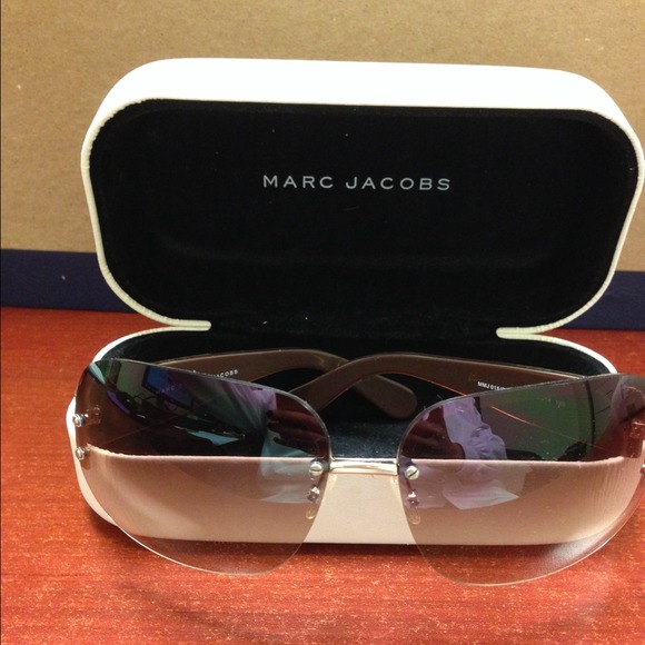 Marc Jacobs sunglasses