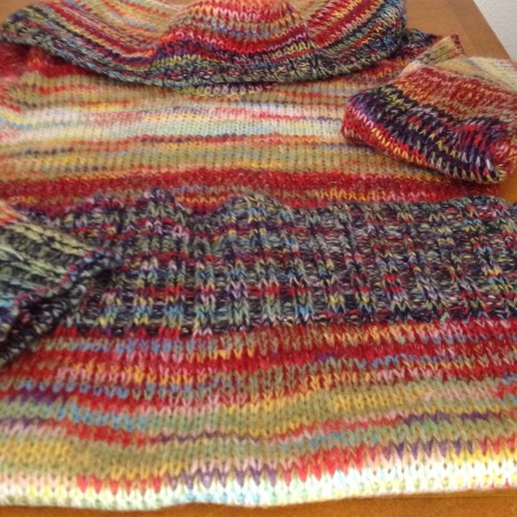 MULTI PRIMARY COLOR-VARIGATED SWEATER