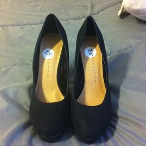 Lauren Conrad high heels