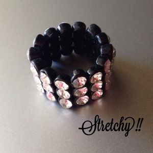SOLD IN BUNDLE