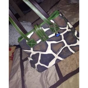 Dooney & Bourke handbag