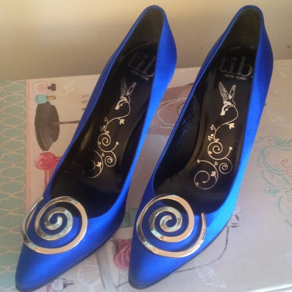 Tibi brand Blue satin shoes - Picture 2 of 4