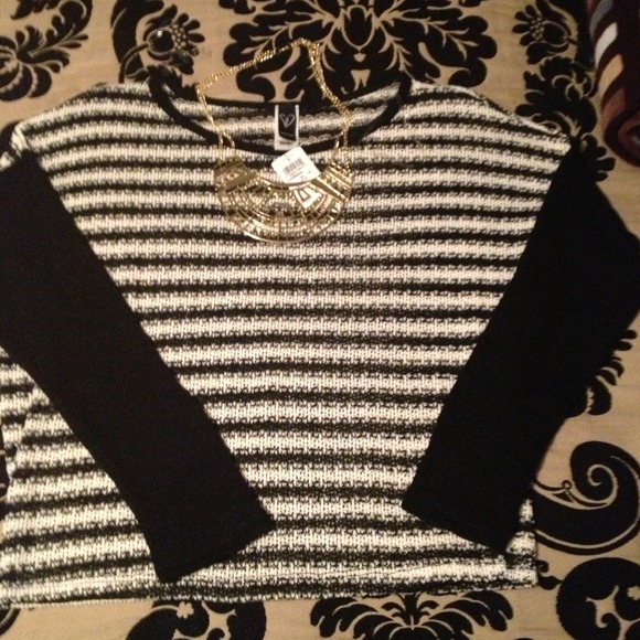 Black and Ivory/white sweater