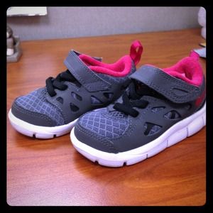 Nike Free Run 2 for Toddler girl