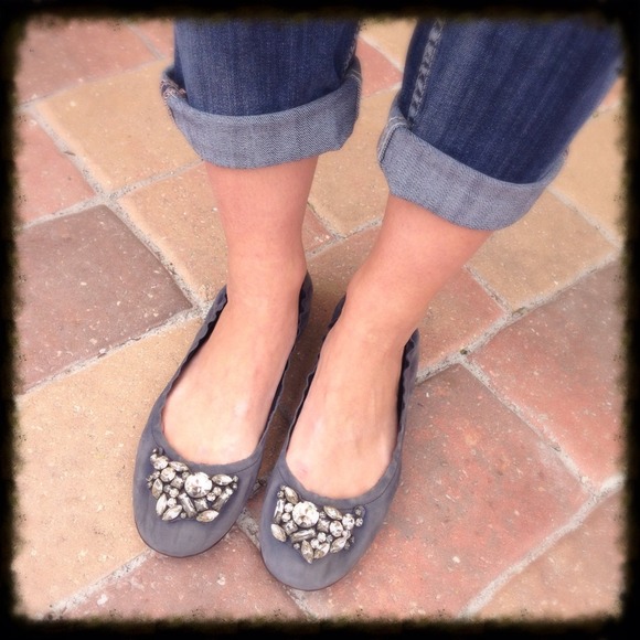 Vera Wang Shoes - Vera Wang Lavender Flats
