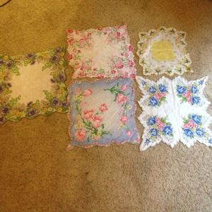Vintage decorative linens 2 out of 2