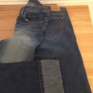 Abercrombie and Fitch capris