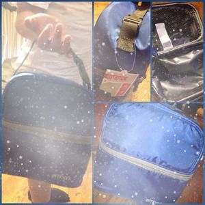 Dual compartment lunch kit