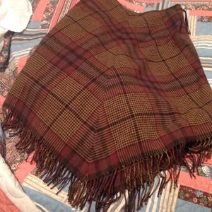 Lambs wool skirt.. Petite