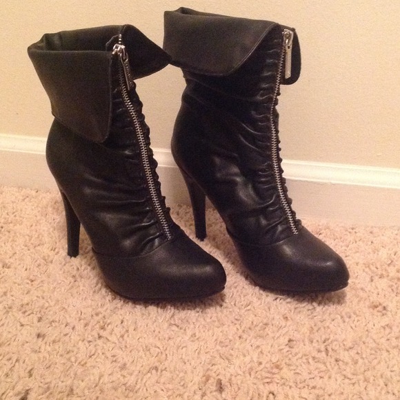 Only wore them once.