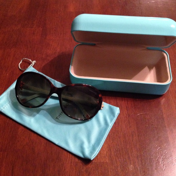 Tiffany sunnies
