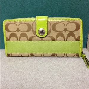 Coach wallet lime green and brown
