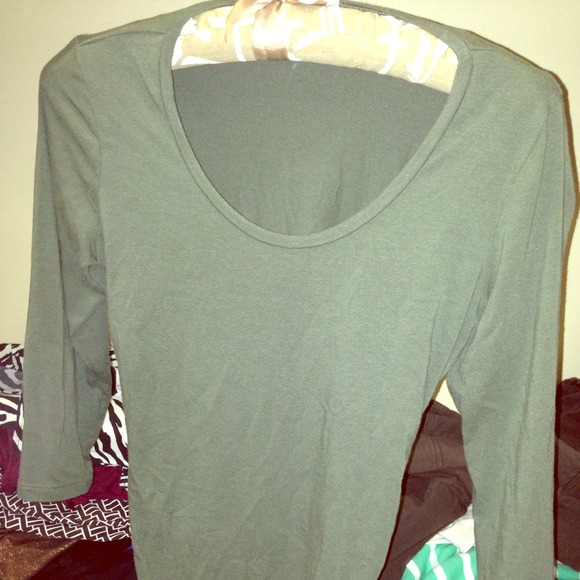 3/4 maternity tee
