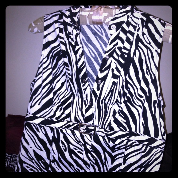 Express Zebra print top