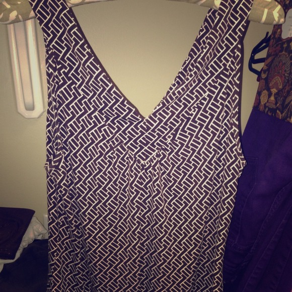 V-neck MK tank