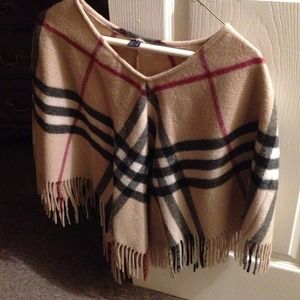 Burberry Poncho