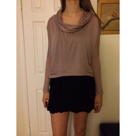 Batwing Top - Picture 1 of 4