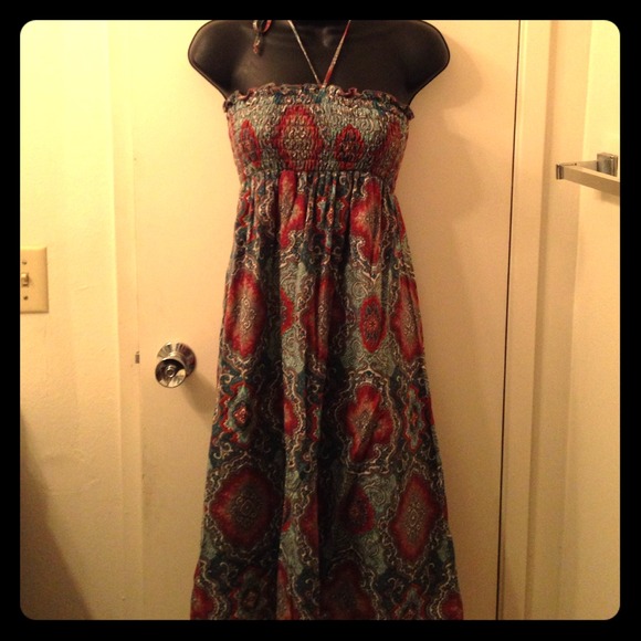 Halter Tube dress. I love this design!