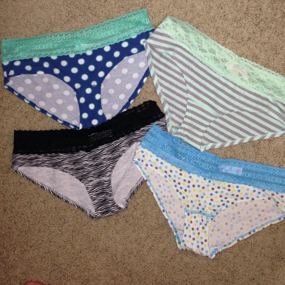 🚫SOLD IN BUNDLE🚫Vs Hiphugger Panties