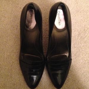 Black leather Calvin Klein heels