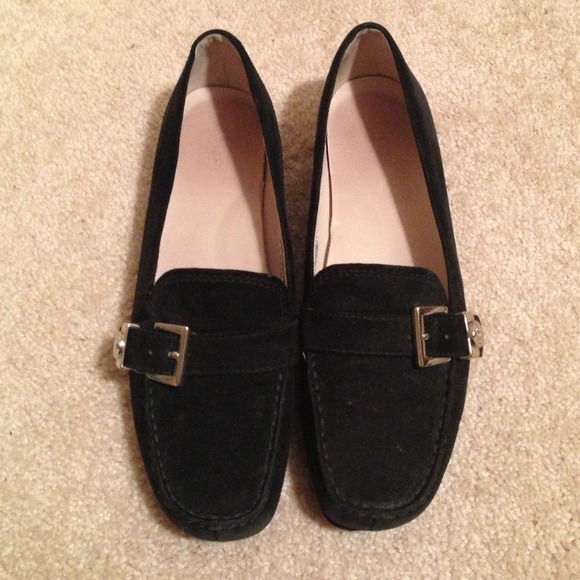 Ugg driving shoes in black - Picture 2 of 3
