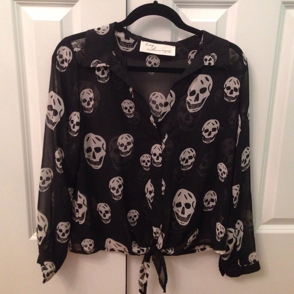 Vintage havana skull chiffon blouse