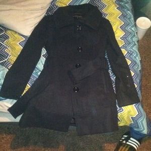 NWOT BLACK SASSY PEACOAT PRICE FIRM