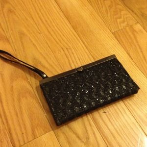 Black clutch!