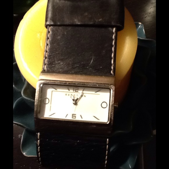Unique Kenneth Cole Watch