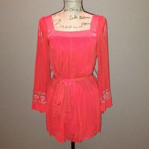 SOLD!!!!! Bell sleeve tunic