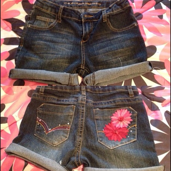 cute Jean shorts