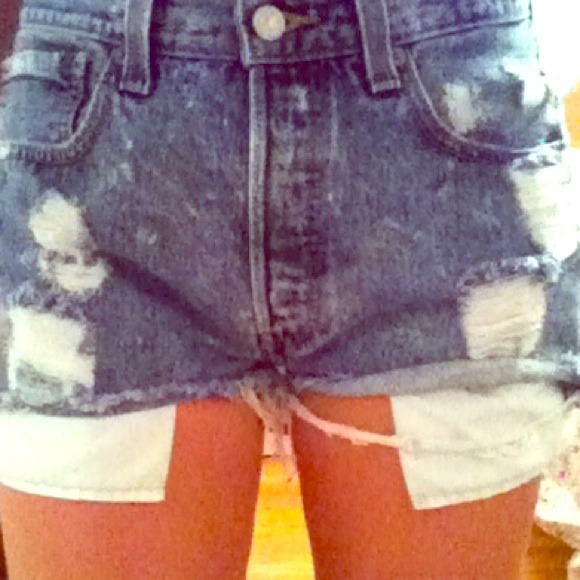 Vintage Levi high waist dark wash cut off shorts