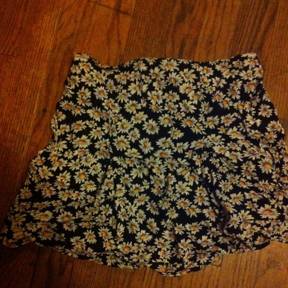Brandy daisy skirt