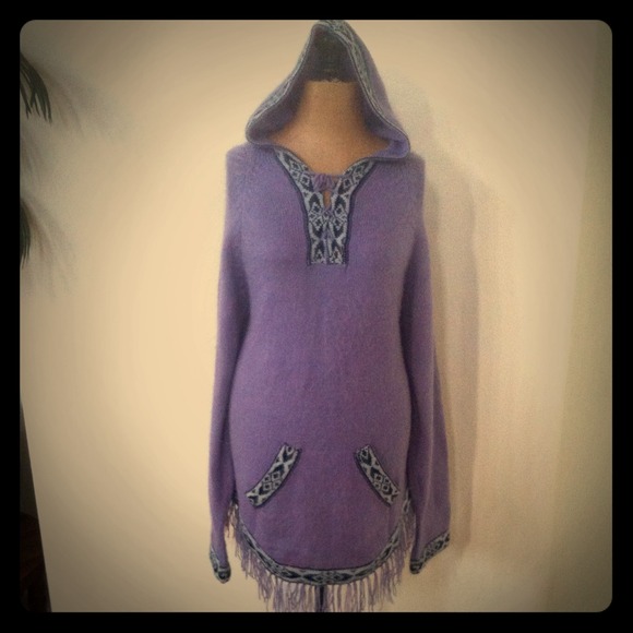 Authentic Peruvian ALPACA WOOL Hooded Sweater
