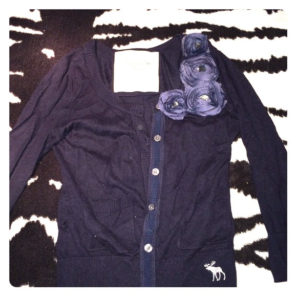 Xs Abercrombie sweater