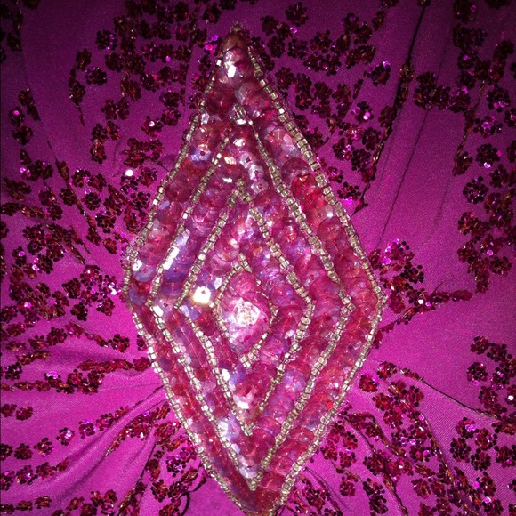 Sparkly pink top - Picture 2 of 4