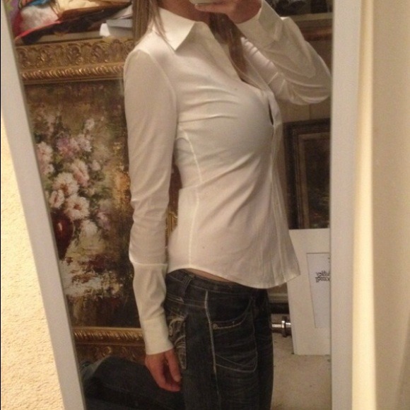 ❌SOLD❌ Theory button down top