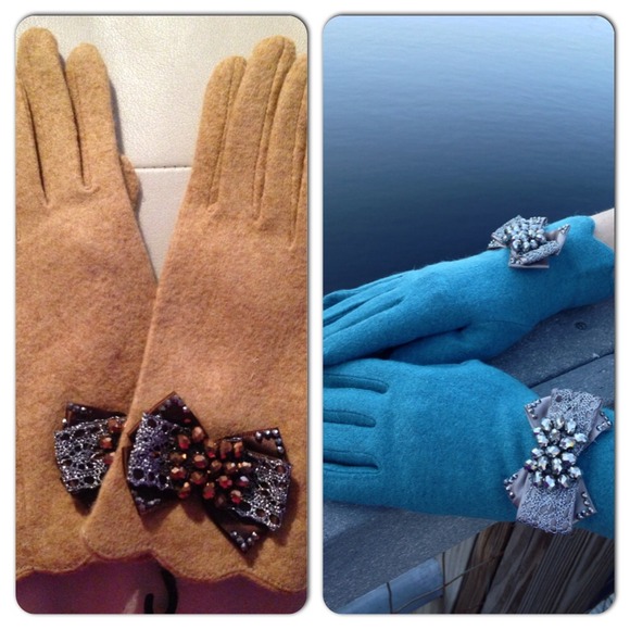 Bow Accent Gloves