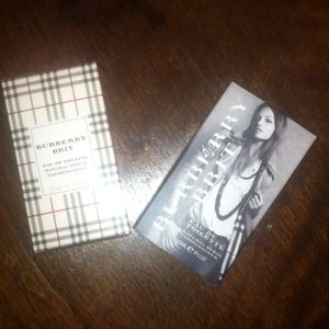 ❌HOLD BUNDLE❌Burberry Brit perfume & tunic 4 lisa