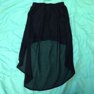 Black high low skirt