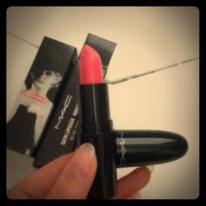 Bright pink never used lipstick