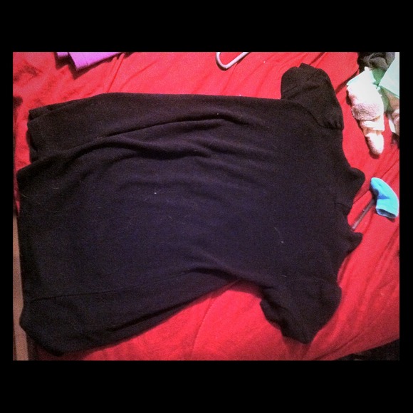 Turtle neck sweater shirt