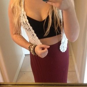 Cropped crochet vest