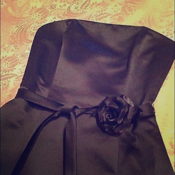 BCBG max Azria dress size 2