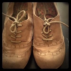 American eagle oxfords!