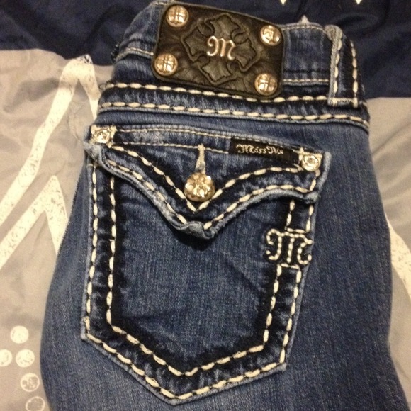 Miss Me jeans size 28.