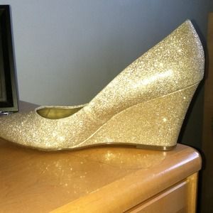 Gold sparkle wedge heel